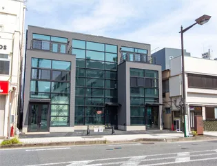 and SEA【2階】の外観