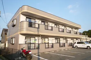 サリナス【2階】の外観