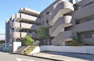 リバティハウスの画像