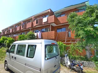 ビュ-アイランドさつきが丘【2階】の外観