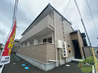 ポミエ・LuLu中倉【1階】の外観