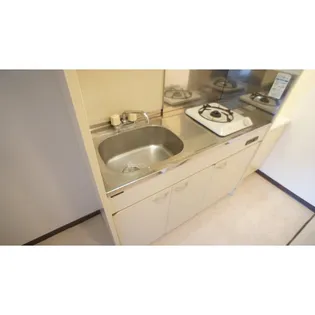 クリスタルハイツ【1階】のキッチン