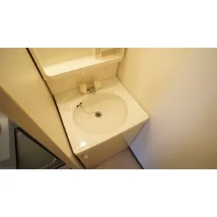 クリスタルハイツ【1階】の内装