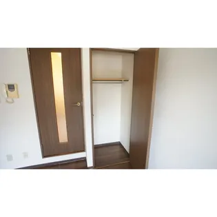 クリスタルハイツ【1階】の内装