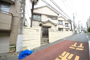 東京都文京区本郷6【アパート】の外観