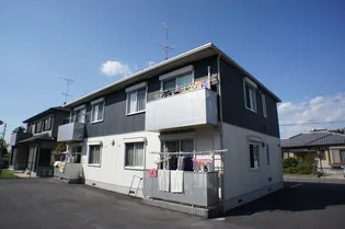 アズールコート【1階】の外観