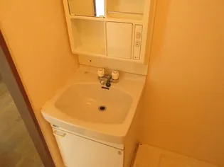 エール白須賀【2階】の内装