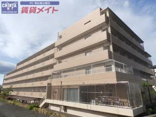 ブロッサムガーデン利平治【1階】の外観