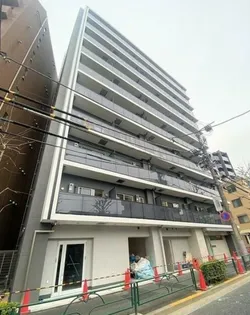 東京都中野区本町6【マンション】の外観