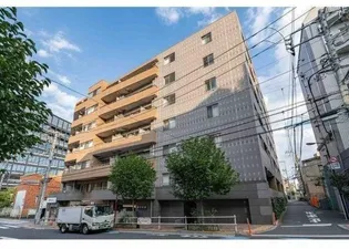 エスティメゾン四谷坂町【4階】の外観