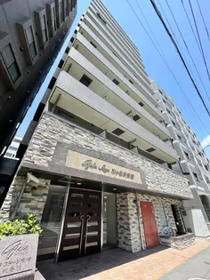 東京都新宿区市谷薬王寺町【マンション】の外観