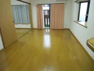 三重県津市白塚町【マンション】の間取り