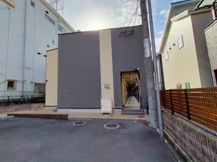 レオパレス旭町【2階】の外観