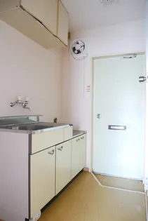 メゾン湊山【1階】の居間