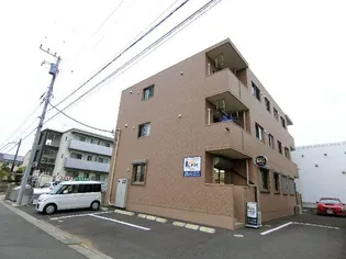 オスタリーパレス【3階】の外観