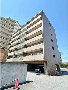 愛知県名古屋市守山区四軒家2【マンション】の外観