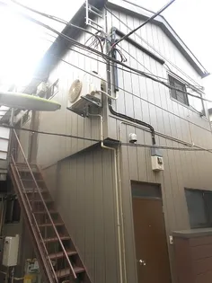 鈴木荘【2階】の外観