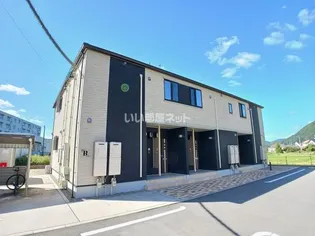 クローバーティアラ Bの画像