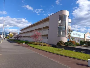 ヴァンベール梅名外苑【1階】の外観