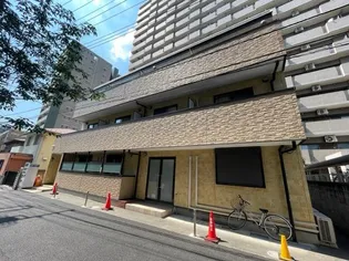 コティ クーメリアの画像