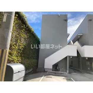 WISTERIA R&Tの画像