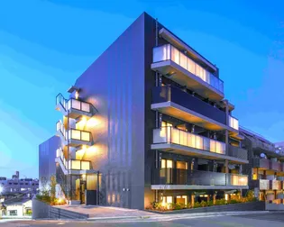 東京都新宿区南元町【マンション】の外観