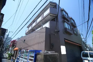 梨苑マンション【2階】の外観