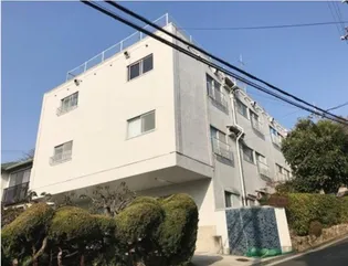 マンション雲雀丘【3階】の外観