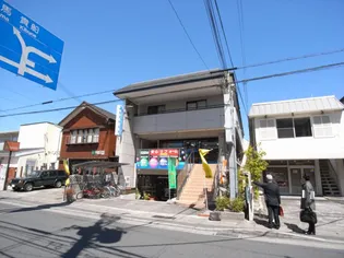 宮野ビルの画像