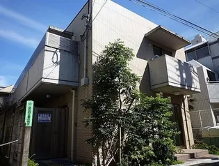 トラスト五本木【1階】の外観