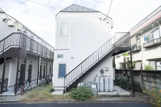 世田谷Hathaway【1階】の外観