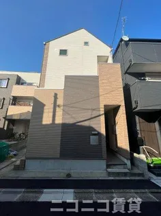 東京都品川区荏原4【アパート】の外観