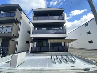 D PORTA NEIGEの画像