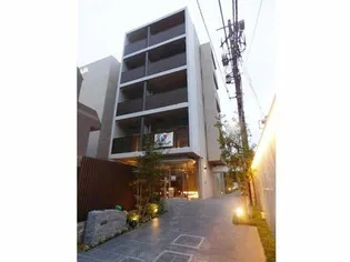 東京都新宿区大久保1【マンション】の外観