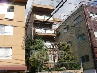 六甲マンション【4階】の外観