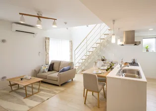 カトリエームの居間