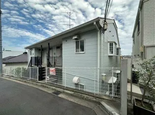 グリーンヒル山手【1階】の外観