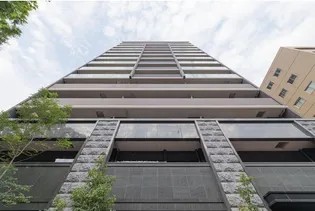 プレサンスロジェ栄【4階】の外観