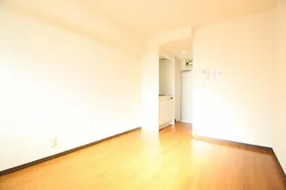 パステル小山【3階】の外観