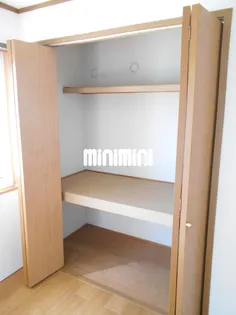 パインツリーA・B【2階】の内装