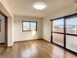 アレグリーアA棟【3階】の居間