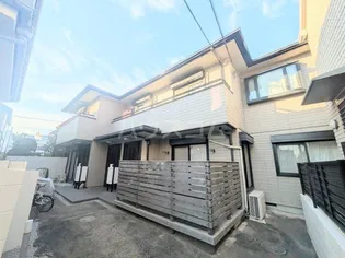 東京都目黒区五本木2【一戸建】の外観