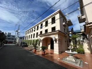 カサ・ソル・パティオA【2階】の外観