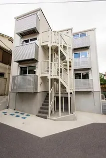 Glanz四谷【3階】の外観