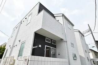 東京都調布市国領町1【アパート】の外観