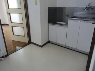 メゾン愛II【1階】の居間