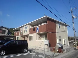 クレッシェンド【1階】の外観