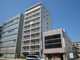 ヴィラ東中通【7階】の外観