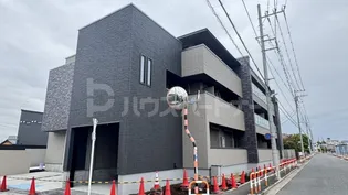 ルル・アルエット【2階】の外観