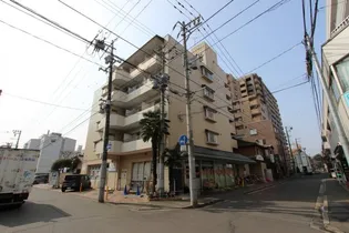 芳賀興産ビル【4階】の外観